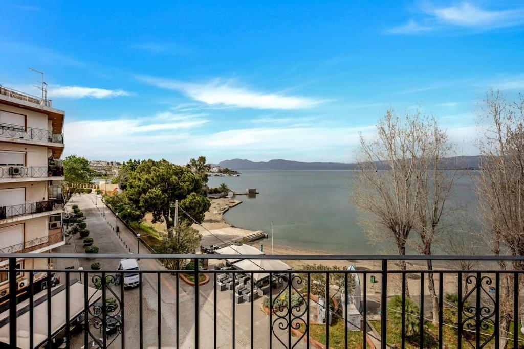 Bright Central Apartment With Splendid Sea View! Chalkís Exterior foto